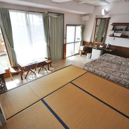 バズ リゾート 恩納村 エクステリア 写真