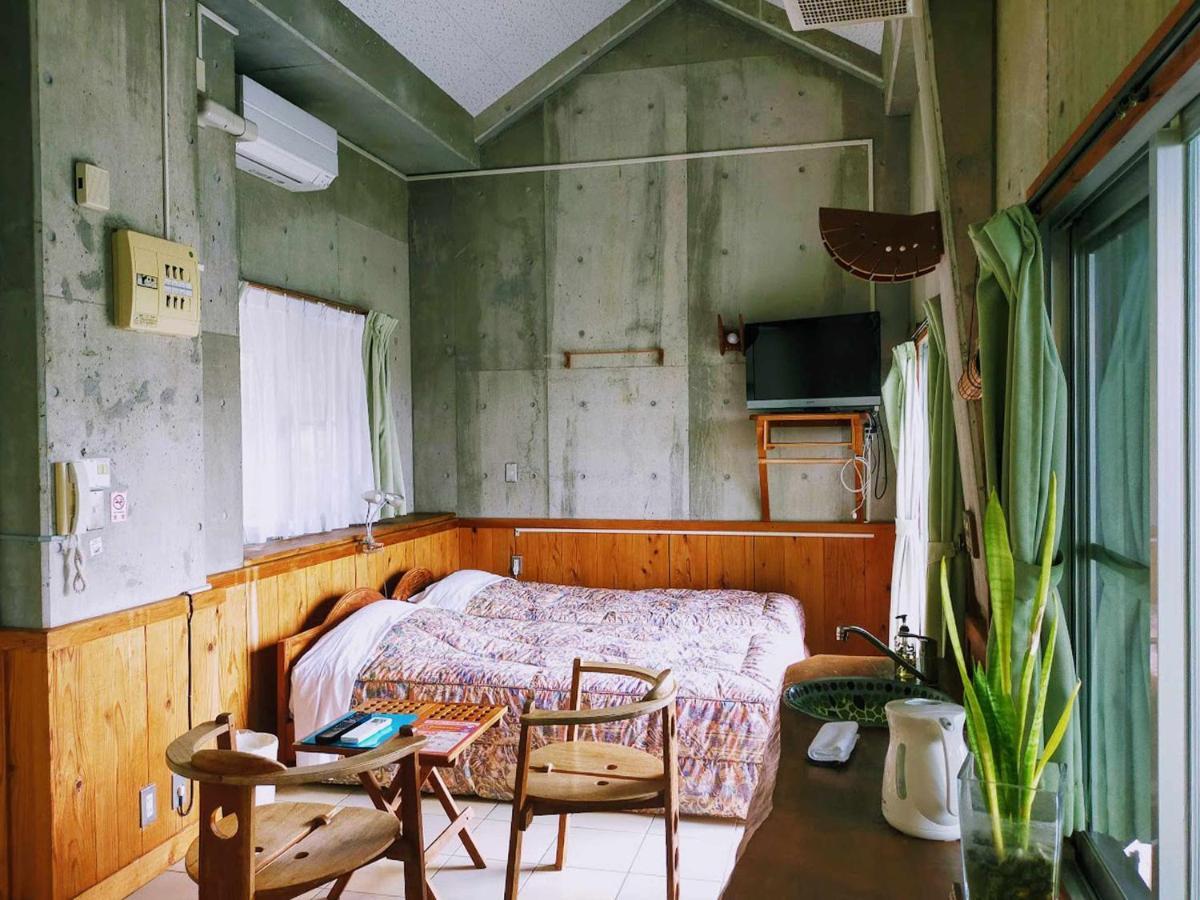バズ リゾート 恩納村 エクステリア 写真