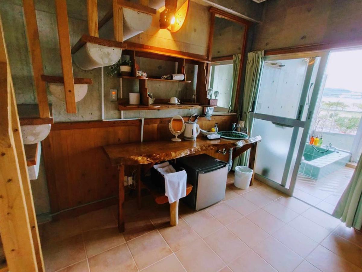 バズ リゾート 恩納村 エクステリア 写真