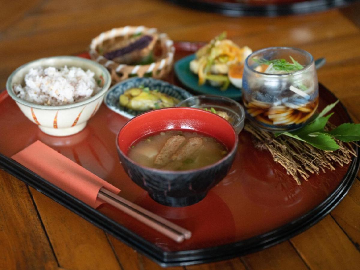 バズ リゾート 恩納村 エクステリア 写真